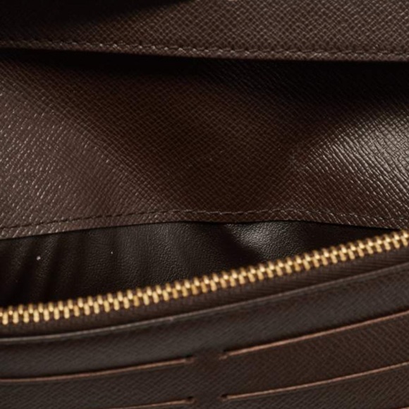 Louis Vuitton Damier Ebene Insolite
Wallet - Picture 8 of 10